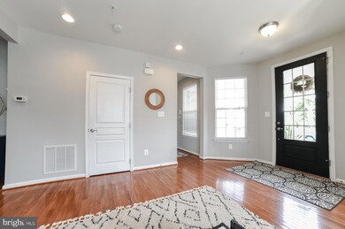 43967 Swift Fox Dr, California, MD 20619 - photo 3