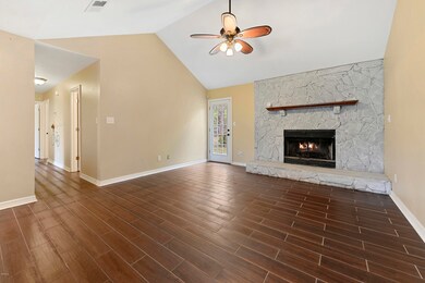 4001 Kasper Rd, Moss Point, MS 39562 - photo 5