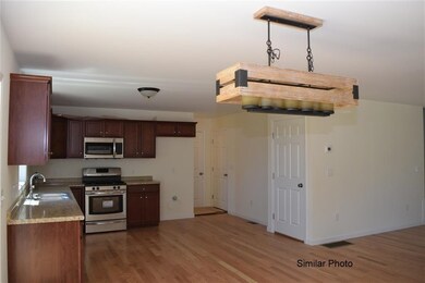 31 Rangeway Dr unit 77, Rochester, NH 03868 - photo 7