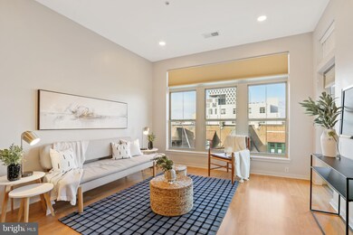 Twelve 09 unit 325, Baltimore, MD 21201 - photo 3