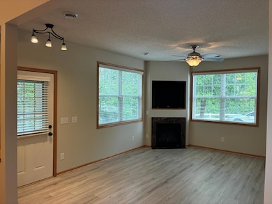 15588 Emerald Dr N unit 8, Hugo, MN 55038 - photo 5