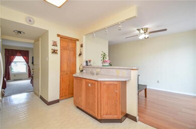 1125 W Washington St, Allentown, PA 18102 - photo 7