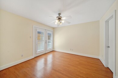 Bedroom 1st floor
