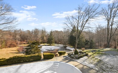 141 Bedford Rd, Greenwich, CT 06831 - photo 2