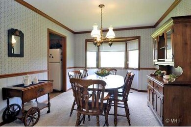 211 Osage Ln, Buffalo Grove, IL 60089 - photo 6