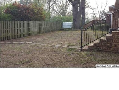 Over Sized Fenced back Yard