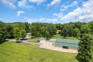 1532 Matlock Dr, Chapmansboro, TN 37035 - photo 5