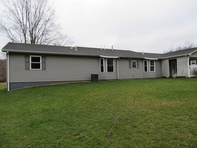 56 Lislie St, Homer City, PA 15748 - photo 4