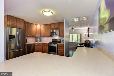 unlisted-address, Glen Burnie, MD 21060 - photo 6