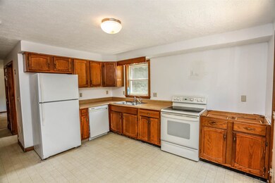 17 Century Ln, Litchfield, NH 03052 - photo 7