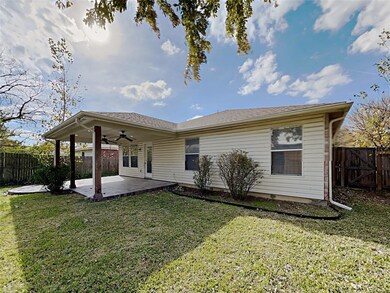 8101 Winding Stream Ln, Denton, TX 76210 - photo 2