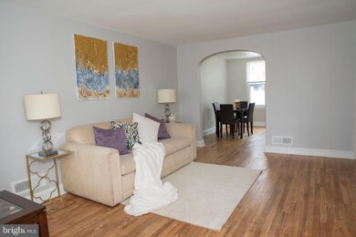 3303 Brendan Ave, Baltimore, MD 21213 - photo 6