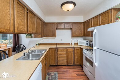 3945 Starburst Cir Anchorage-large-013-1