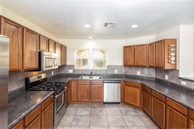Kitchen 1