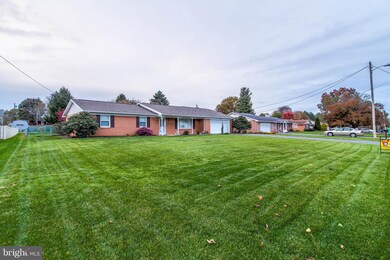 2933 Adams Dr, Chambersburg, PA 17201 - photo 2