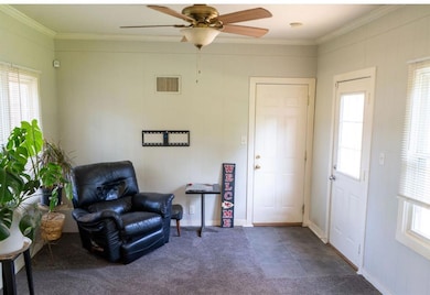 1600 Evergreen Ave, Des Moines, IA 50320 - photo 7