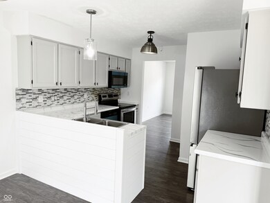 436 Tavistock Dr, Mooresville, IN 46158 - photo 6