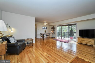 214 Park Terrace Ct SE unit 90, Vienna, VA 22180 - photo 3