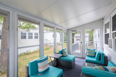 100 Holiday Dr, Wareham, MA 02576 - photo 4