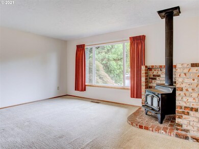 2423 SW 23rd St, Troutdale, OR 97060 - photo 4