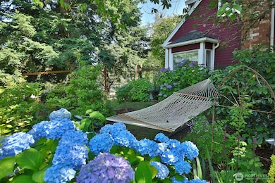 730 Gleason Ln, Langley, WA 98260 - photo 3