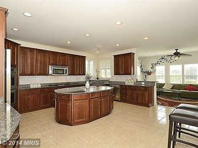 25111 Beach Place, Chantilly, VA 20152 - photo 7