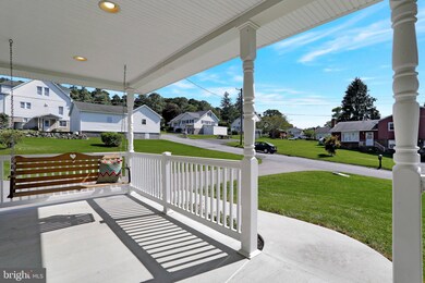 25326 Springdale Ave, Cascade, MD 21719 - photo 4