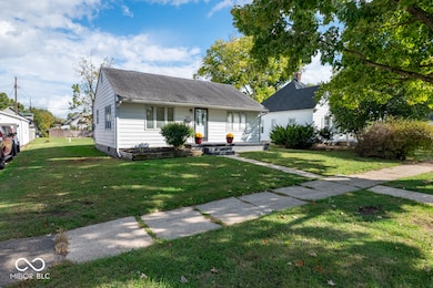 1040 S 5th St, Clinton, IN 47842 - photo 2