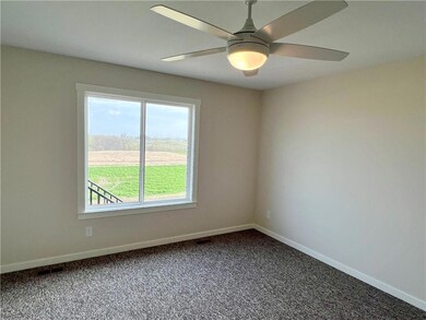2388 N 8th Ave E, Newton, IA 50208 - photo 4