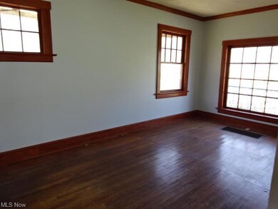 Living room with shiny wooden floors