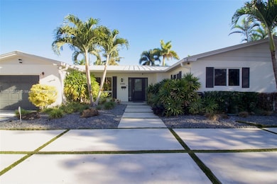 10485 SW 109th St, Miami, FL 33176 - photo 2