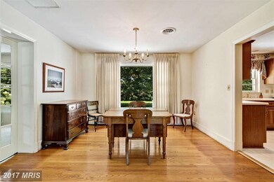 141 S Orchard Dr, Purcellville, VA 20132 - photo 7