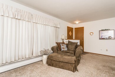 1706 Hoven Ln Crookston MN-large-004-11-