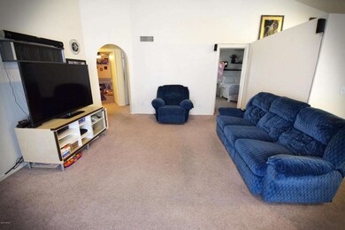 Living room 1-2