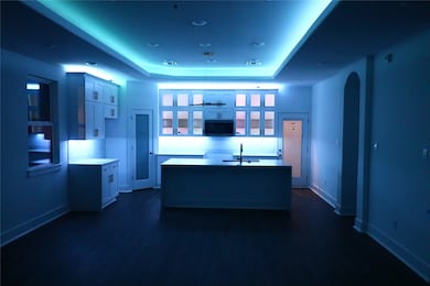 4810 Briscoe St, Houston, TX 77033 - photo 2