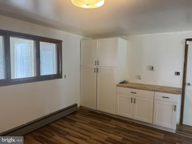 170 Weston Place, Shenandoah, PA 17976 - photo 7