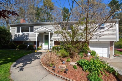 33 Laurel Dr, Hudson, MA 01749 - photo 2