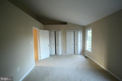 13900 Ludington Place, Centreville, VA 20121 - photo 4