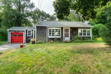 26 Hall St, Plymouth, MA 02360 - photo 2