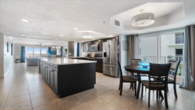 Kitchen and Eat in Dining