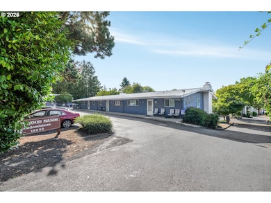 10090 SW Beaverton Hillsdale Hwy unit 13, Beaverton, OR 97005 - photo 2