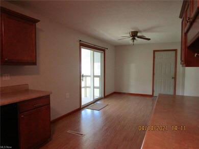 123 Westview Dr, Jefferson, OH 44047 - photo 4