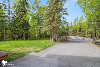 Exterior_Driveway 9280-FULL