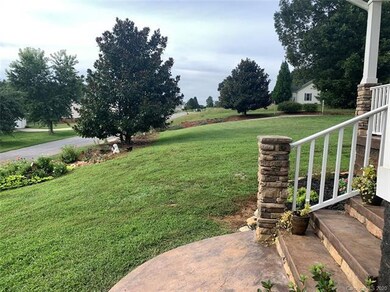 153 Foy Ln, Statesville, NC 28625 - photo 4