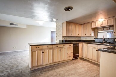 Amazing Kitchen!
