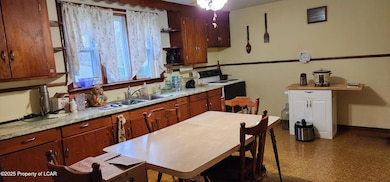 30 S Main St, Conyngham, PA 18219 - photo 3