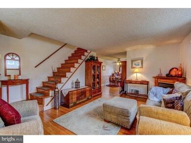 1084 W Ashland Ave, Glenolden, PA 19036 - photo 7