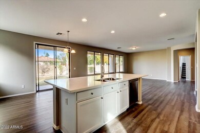 21-E Mahogany Pl-021