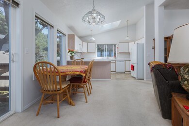 Open Kitchen
