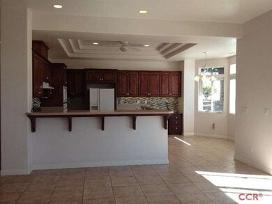 Open kitchen with eating area